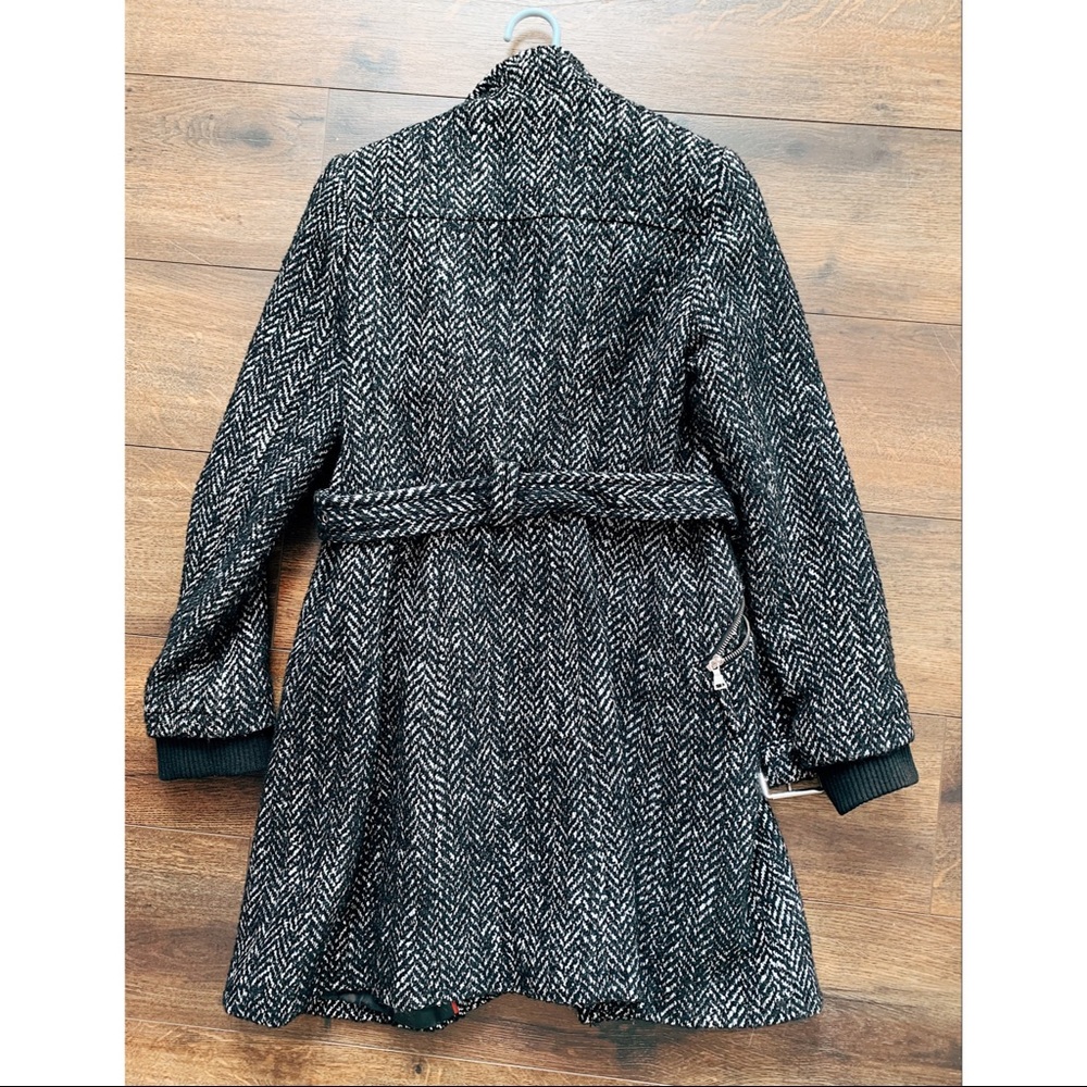 Express Tweed Coat - Picture 2 of 3